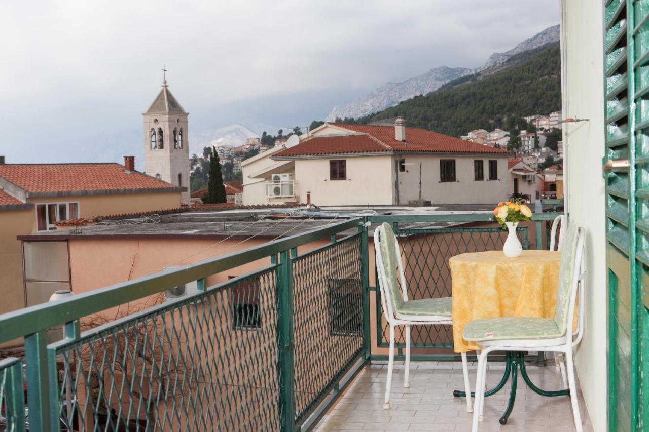 Apartmani Darinka Baška Voda Eksteriør billede